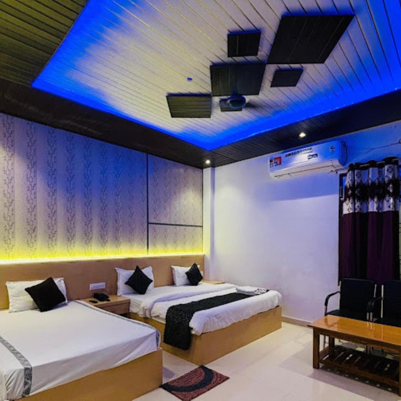Hotel The Ramay Palace Ayodhya المظهر الخارجي الصورة