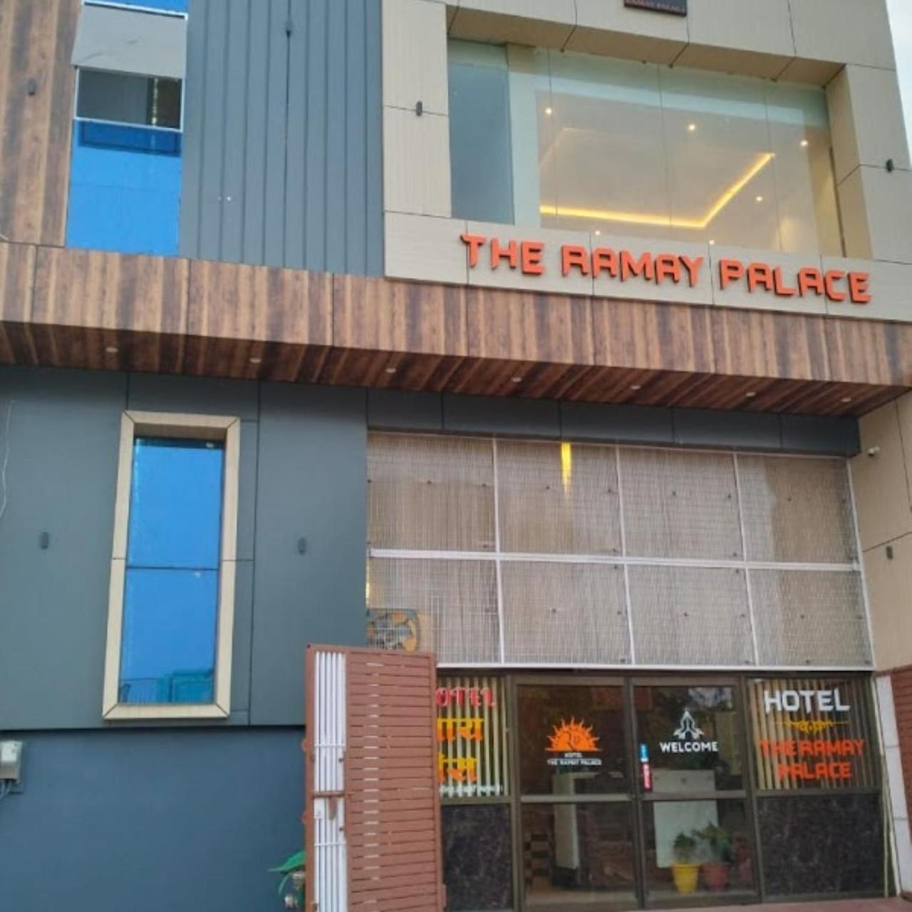 Hotel The Ramay Palace Ayodhya المظهر الخارجي الصورة